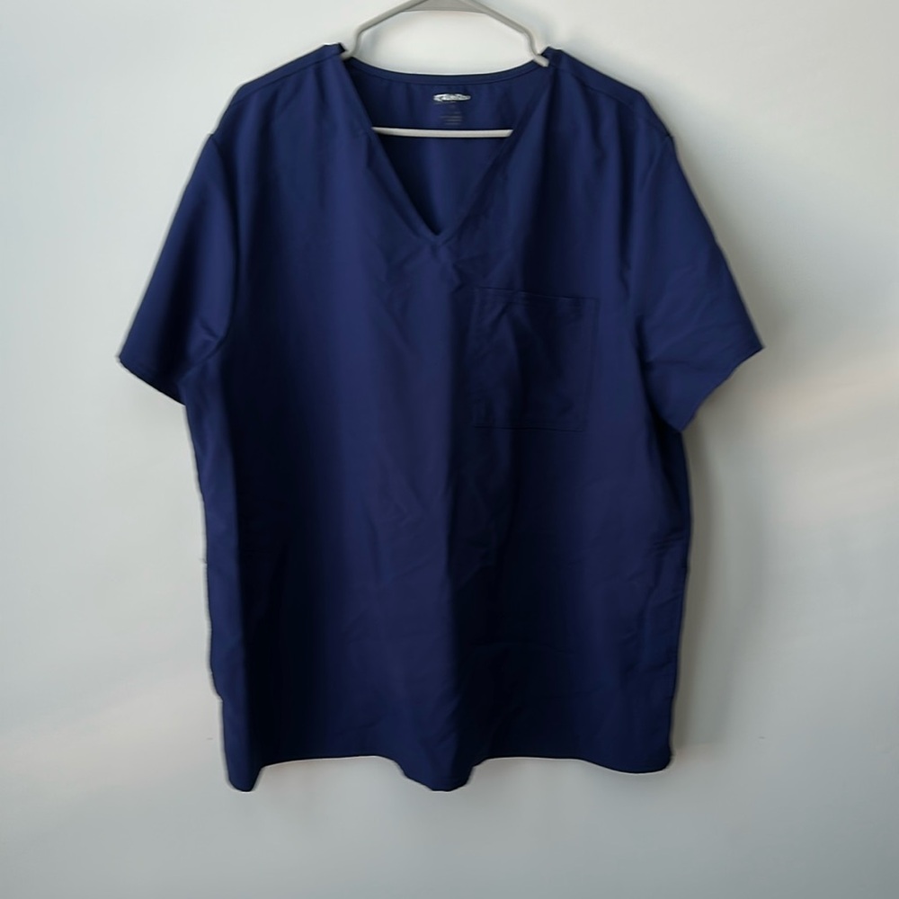 Scrub top